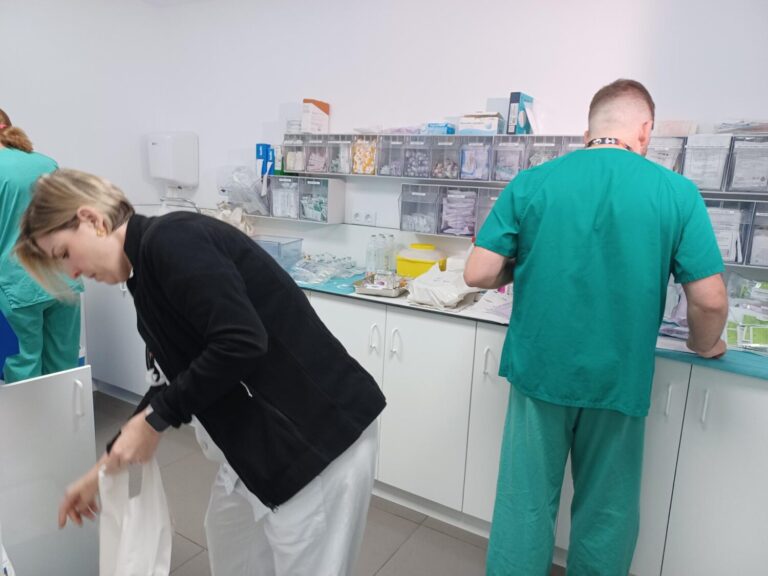 Más espacio y atención cercana en la hospitalización a domicilio del HUC