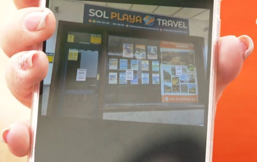 La agencia de viajes habría estafado más de 100.000 euros a unas 70 personas en Playa Blanca al no comprar los billetes contratados.