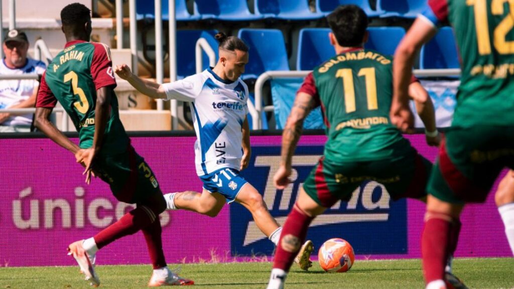 UD Tenerife y el Oviedo