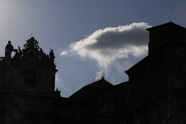 «Habemus papam». Acuerdo de los cardenales para el nuevo papa de la Iglesia Católica