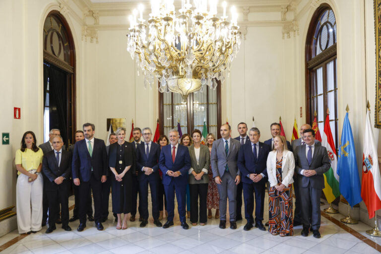 Sin acuerdo en la reunión preparatoria de la Conferencia de Presidentes
