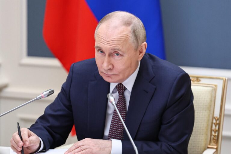 No habrá paz: Putin no participará en las conversaciones con Zelenski en Estambul