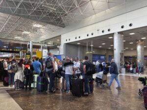 Aeropuerto Tenerife Sur. Europa Press
