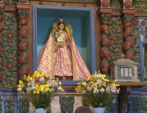 El 5 de julio es la Bajada de la Virgen de Los Reyes desde La Dehesa hasta la Valverde. Uno de los actos más emotivos para los herreños