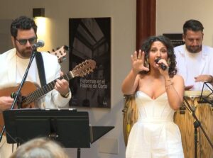 El ayuntamiento de Santa Cruz de Tenerife ha preparado una cena en blanco y conciertos para dar la bienvenida al verano el próximo 28 de junio
