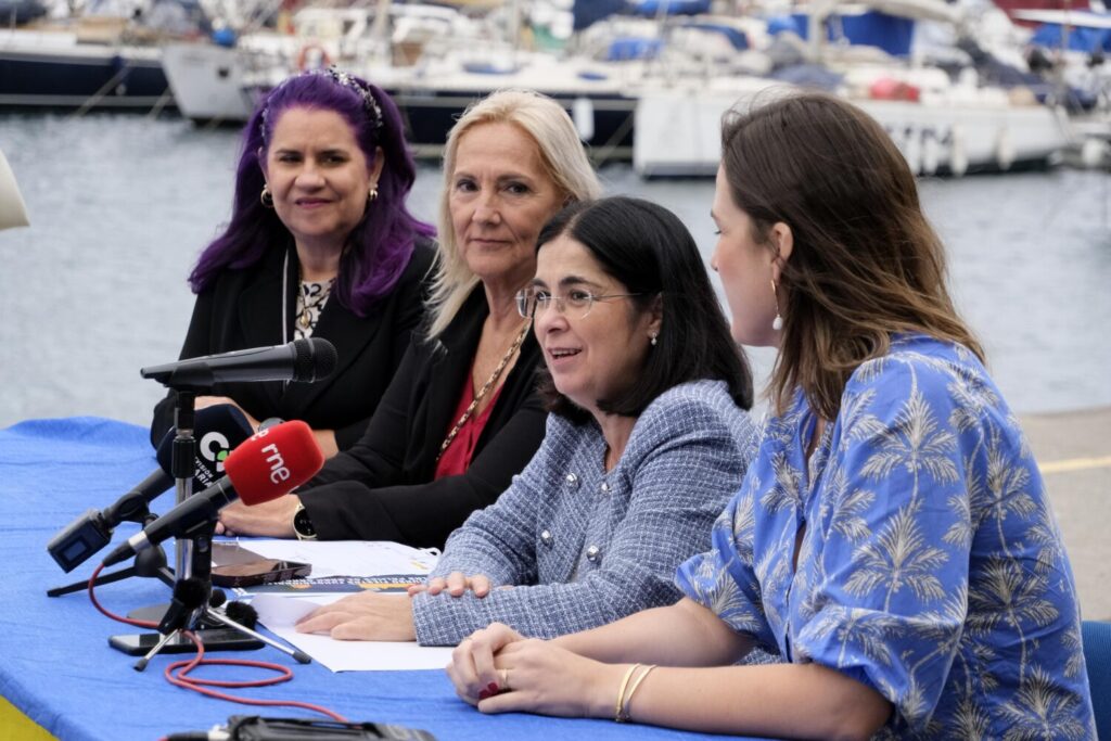 12 botes participan en el concurso de Vela Latina de las fiestas fundacionales de Las Palmas de Gran Canaria