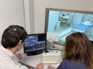 El pez 'diablo negro' que apareció en la costa de Tenerife es analizado mediante tomografía computarizada