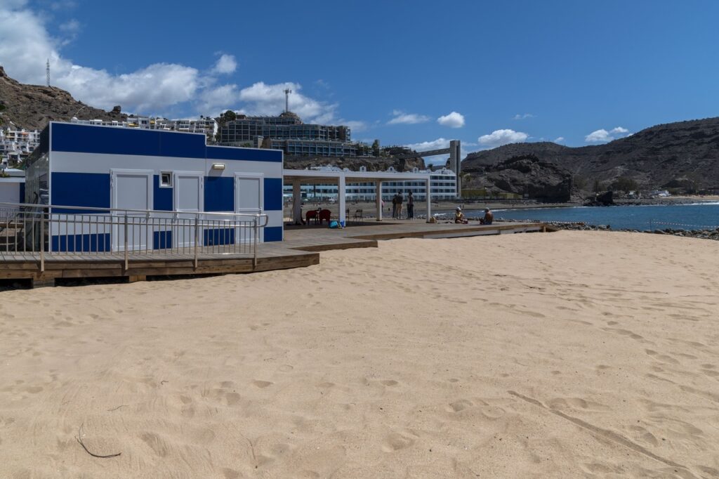 Estas son las multas por llevarse arena o piedras de las playas