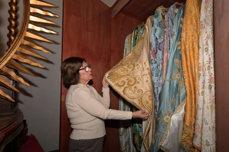 Las «camareras» de la Virgen de Los Reyes en El Hierro, un ejemplo de entrega y devoción
