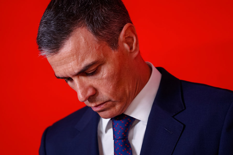 El presidente del Gobierno, Pedro Sánchez, en la rueda de prensa tras la dimisión de Santos Cerdán. Imagen: EFE/Daniel González