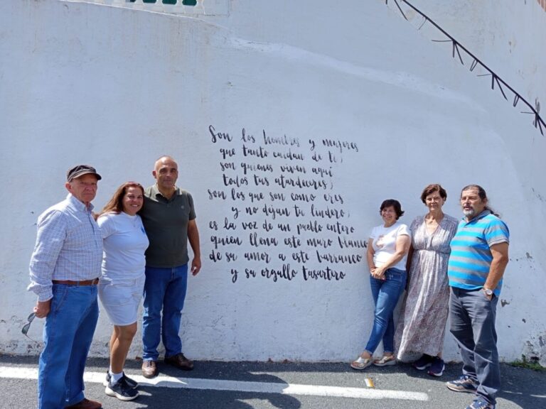 La Escuela Verseadora de Tasarte elaborará las décimas de la Romería-Ofrenda del Pino 2025