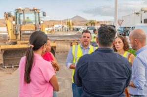 Obras para reforzar el firme de la carretera LZ-2 entre Arrecife y Playa Blanca. Imagen Cabildo de Lanzarote