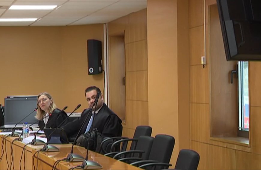 La Audiencia de Santa Cruz de Tenerife juzga a un hombre por un delito de agresión sexual al haber violado presuntamente a su hijastra