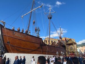 Diálogo entre el Castillo y el Navío
