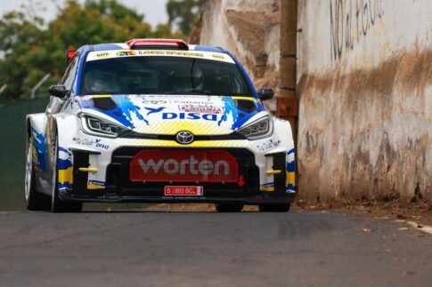 El Rally Ciudad de La Laguna afronta su recta final con Enrique Cruz y Yeray Mujica liderando la clasificación