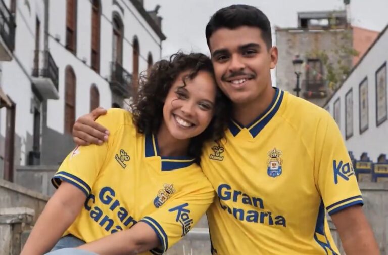 La UD Las Palmas presenta su primera equipación para la temporada 25/26