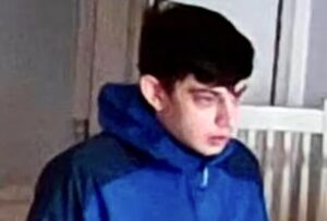la policía de Gales de Norte lanza una alerta por la desaparición de un joven británico de 28 años que habría viajado a Tenerife. Se llama Gerallt y según informa la prensa británica nunca llego a coger el vuelo de vuelta.