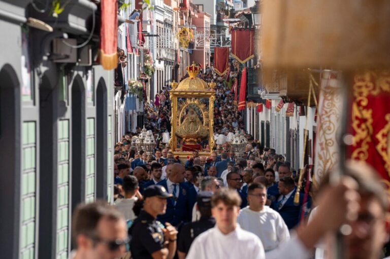 Galería de imágenes de la Bajada de la Virgen de las Nieves