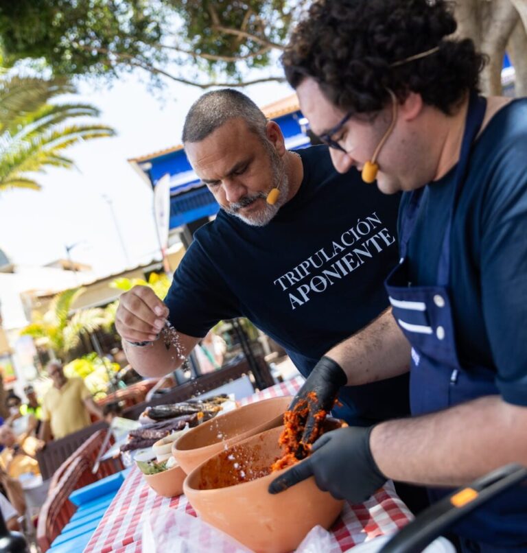 ‘Con Cúrcuma’ fusiona mar y tierra en cada bocado en su recetario veraniego