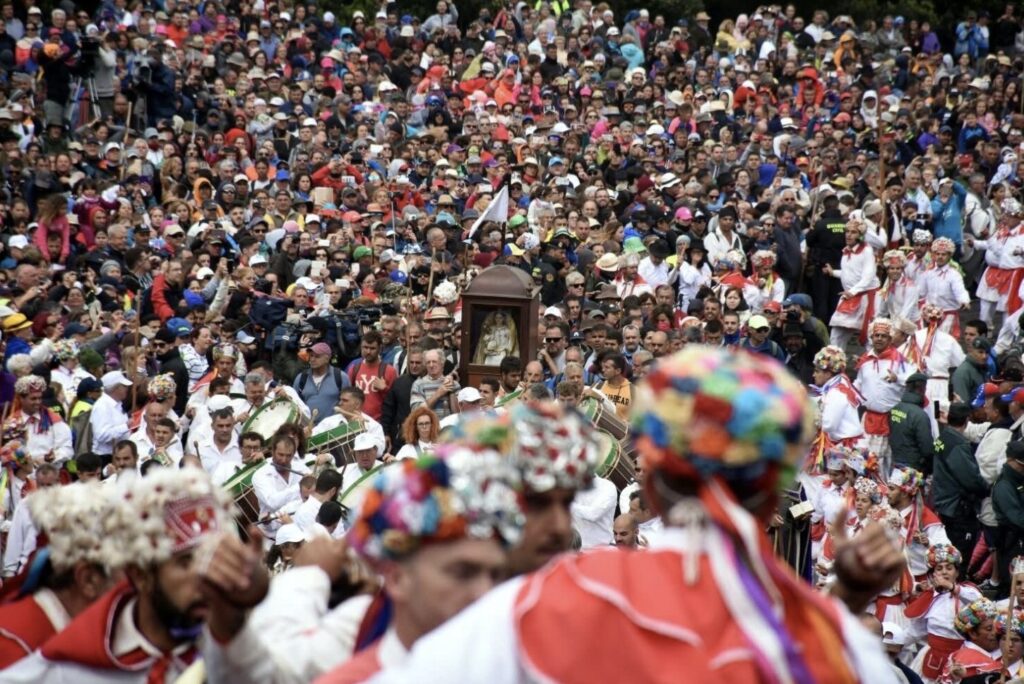 Programa completo y todos los horarios para la Bajada de la Virgen de los Reyes en El Hierro el 5 de julio 