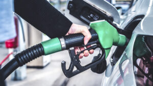 La aceleración se debe principalmente a los grupos de transporte por el encarecimiento de los combustibles para vehículos / Archivo / OCU