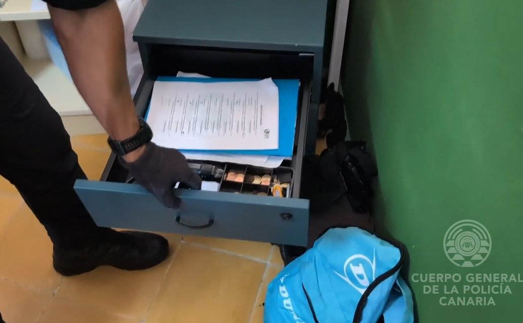 La Policía Canaria detiene a dos personas y precinta el centro de menores de Agüimes gestionado por Quorum 77