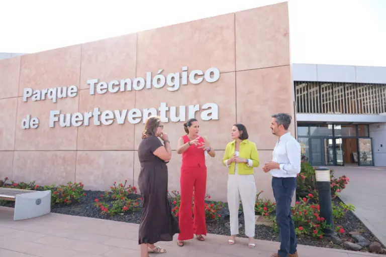 Cabildo y Gobierno de Canarias renuevan su convenio para impulsar el Parque Tecnológico de Fuerteventura