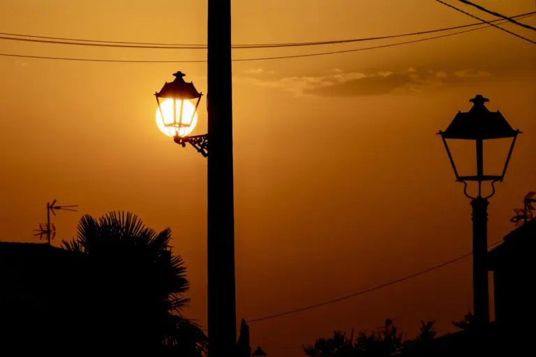 El calor y la calima protagonizan el fin de semana en Canarias