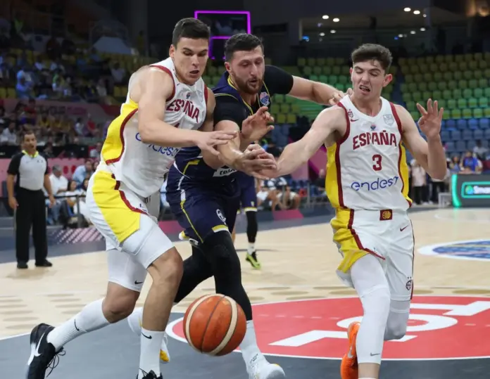 La diferencia desde el triple da a España un triunfo vital ante Bosnia
