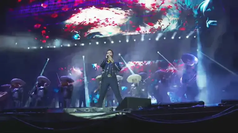 Alejandro Fernández cierra San Ginés 2025 con un concierto bajo las estrellas