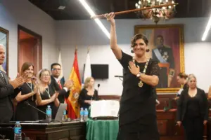 Carmen Luis Castro tras el debate de la moción de censura. Imagen EFE