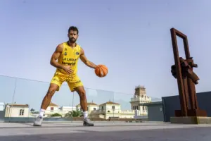 Nueva equipación de La Laguna tenerife para la temporada 25/26, inspirada en en el histórico plano de Leonardo Torriani