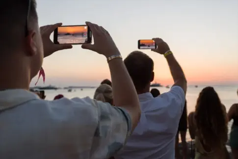 La ‘mili’ alemana pone en riesgo miles de turistas e ingresos en Canarias y Baleares