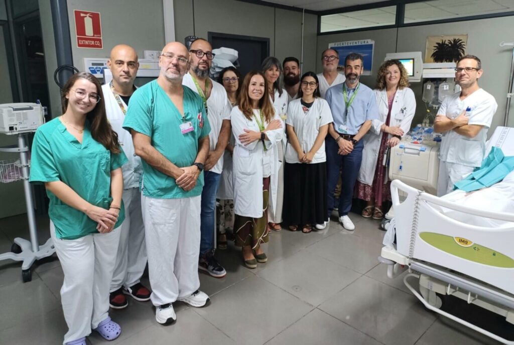 El Hospital Universitario de Canarias (Tenerife) realiza su primera sesión de fotoaféresis extracorpórea. HUC