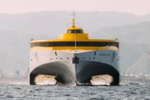 Los pasajeros de las líneas Huelva-Canarias bajan un 17 %