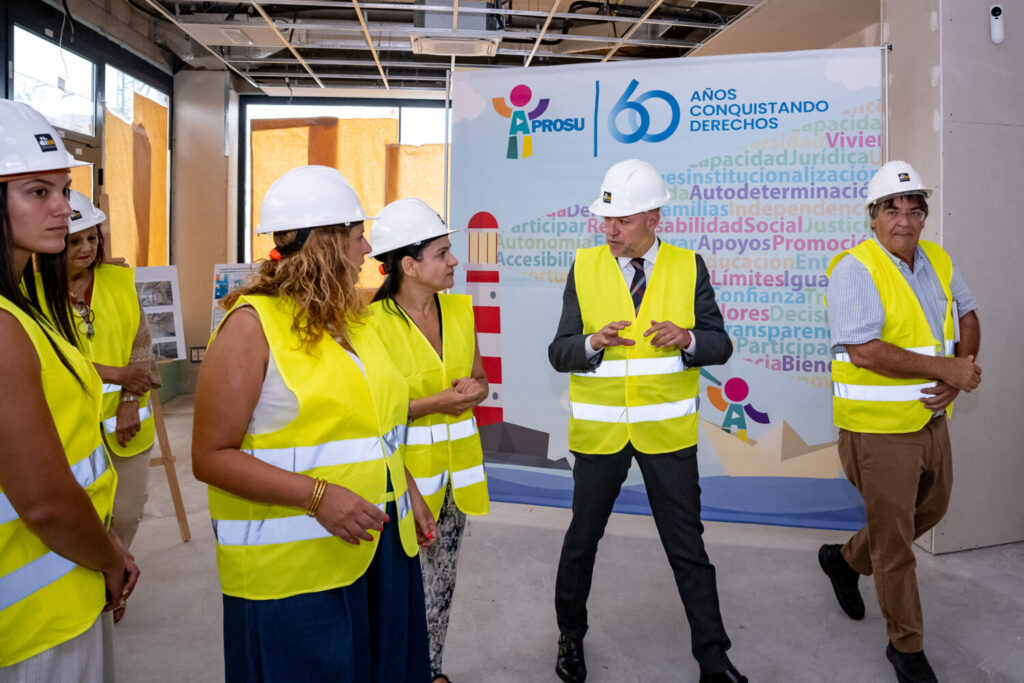 El Cabildo de Gran Canaria financia el centro de Aprosu en Tamaraceite. Recorrido hoy por las instalaciones. /Cabildo de Gran Canaria.