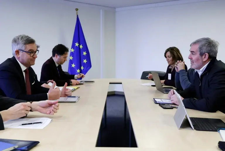 Canarias plantea a la UE un despliegue “significativo” de Frontex en las islas