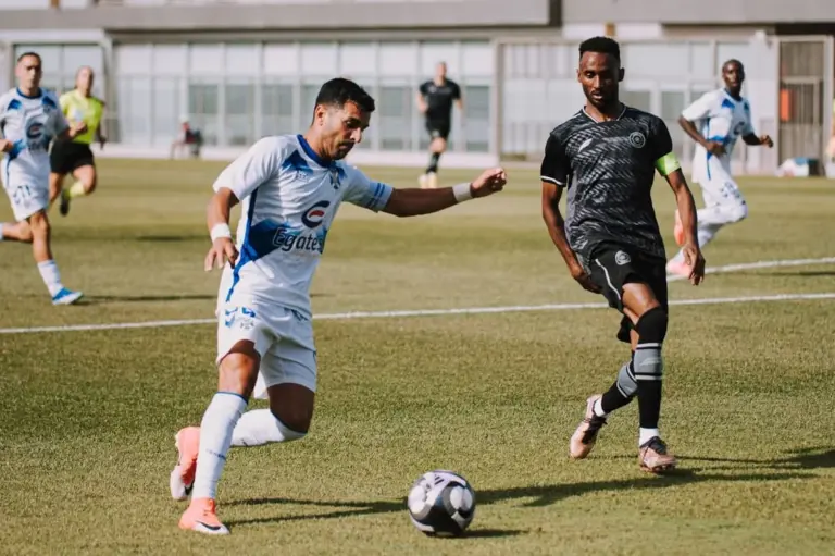 Los partidos del CD Tenerife volverán a verse en abierto en Televisión Canaria