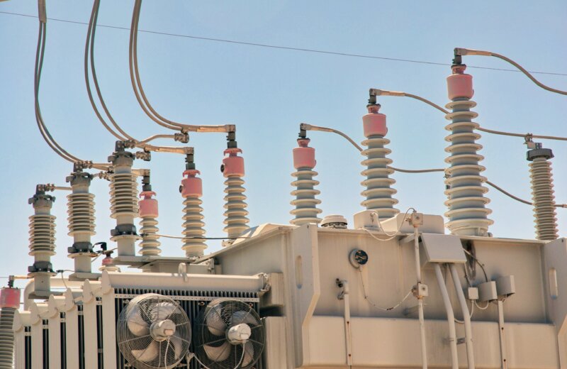 Detectan 536 fraudes eléctricos en Canarias en el primer semestre de 2025