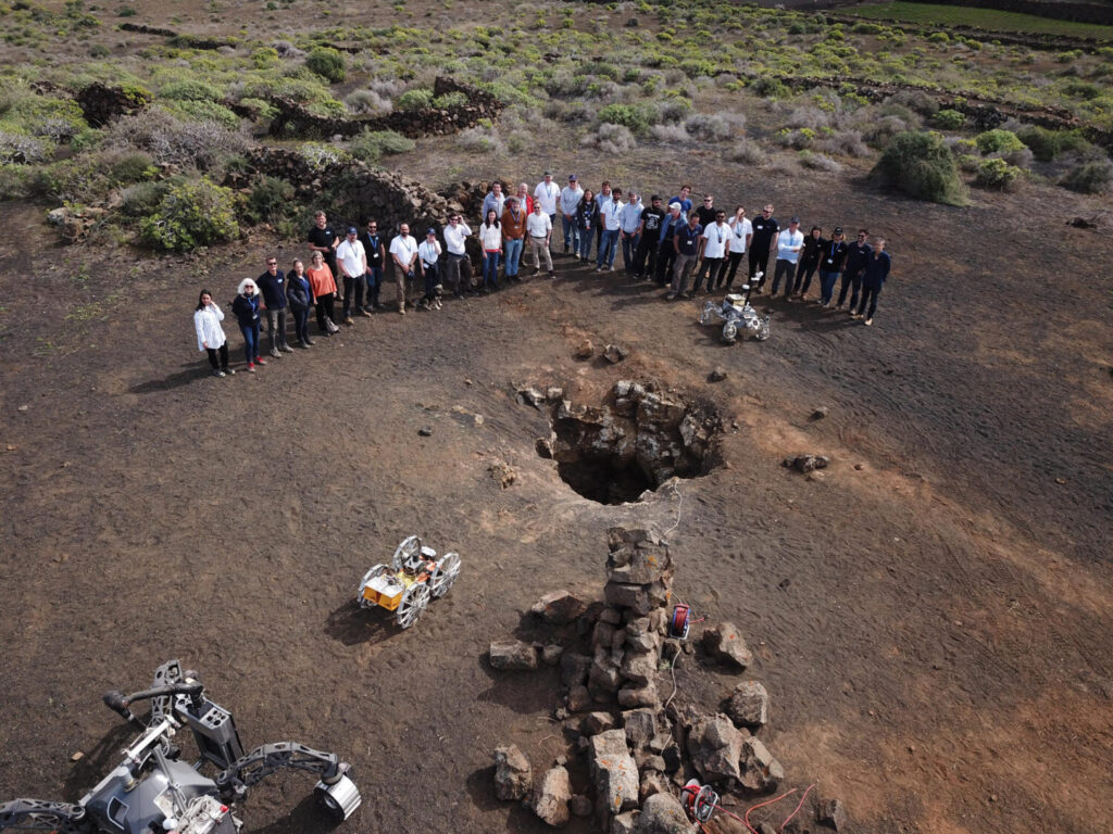 Prueba realizada en Lanzarote de un tubo volcánico como refugio seguro para los seres humanos en otros planetas