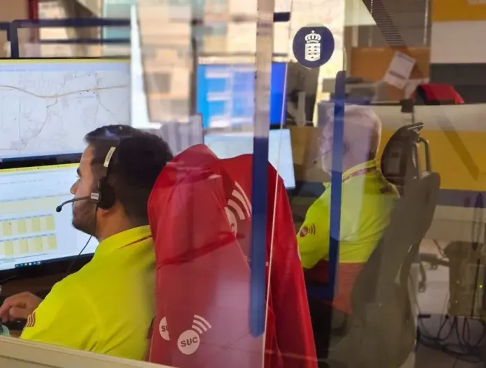 Tras ser estabilizado, el joven fue evacuado a Hospital General de Fuerteventura, donde ingresó en estado crítico