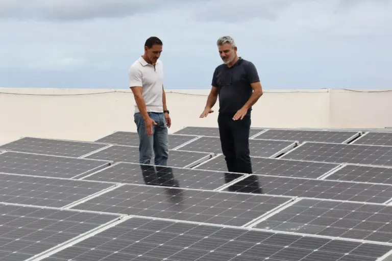 Puerto de la Cruz ahorra 90.000 euros en dos años con las instalaciones fotovoltaicas