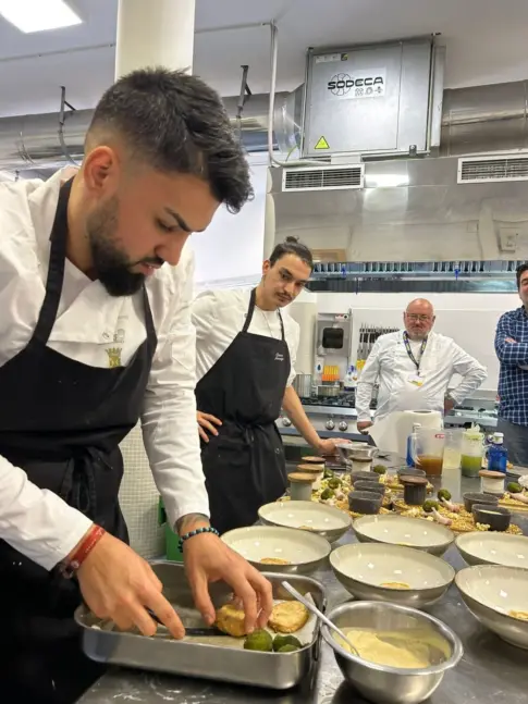 El canario Kevin Díaz, de Casa Lucita, Mejor Cocinero de Cantabria 2025