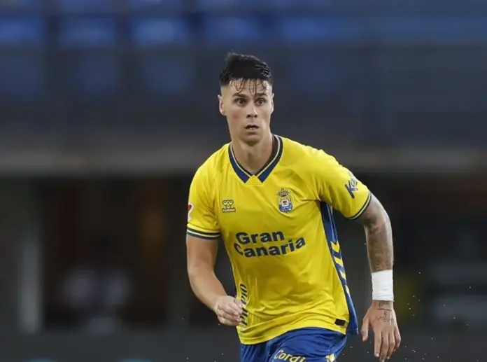 Las Palmas cae en casa contra el Almería