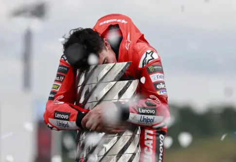 Marc Márquez cumple el objetivo de campeón en MotoGP cinco años después de su grave lesión