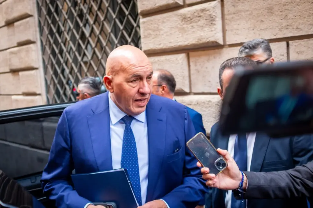 El ministro italiano de Defensa, Guido Crosetto. Imagen Europa Press / Contacto / Marco Di Gianvito