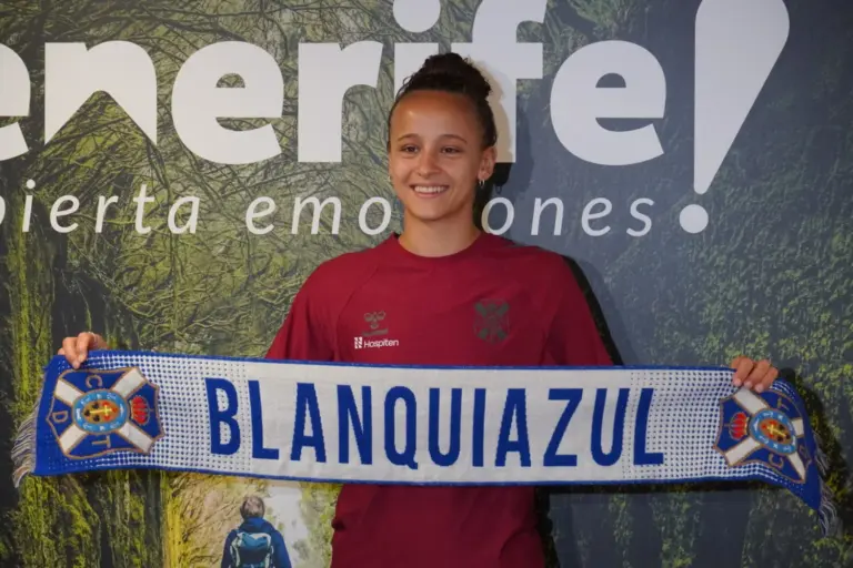 Paulina Gramaglia inicia su etapa blanquiazul con su presentación