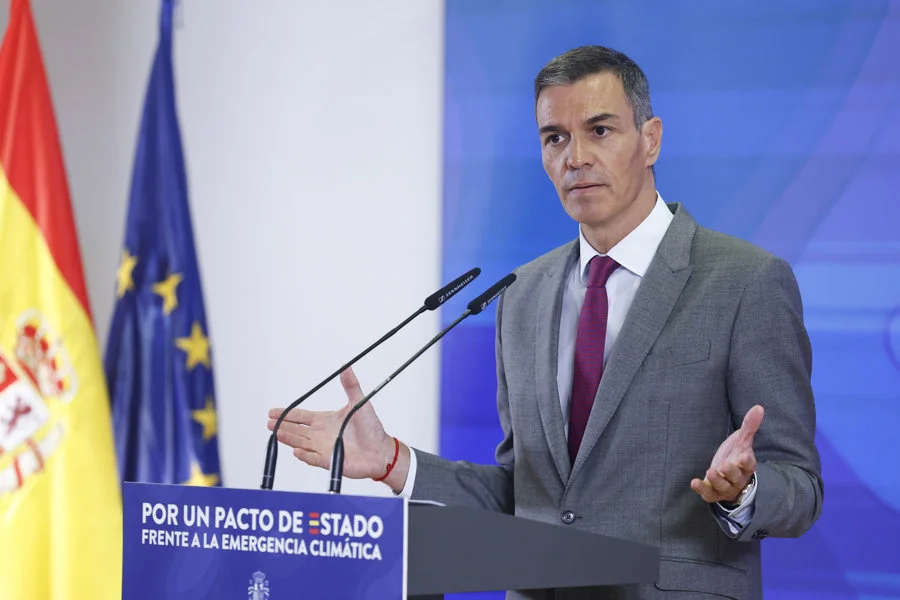 El presidente del Gobierno, Pedro Sánchez, se reúne en Londres con el primer ministro británico, Keir Starmer. Imagen EFE