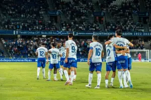 Pontevedra - CD Tenerife | El Tenerife busca mantener su liderato
