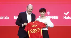 Sonia Bermúdez asegura que cuenta con todas las jugadoras: "Comenzamos de cero"
